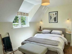 Bedroom 3- click for photo gallery